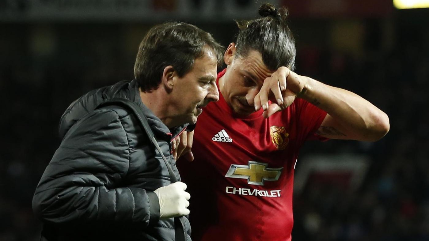 United, Mourinho: Temo che l’infortunio di Ibrahimovic sia serio