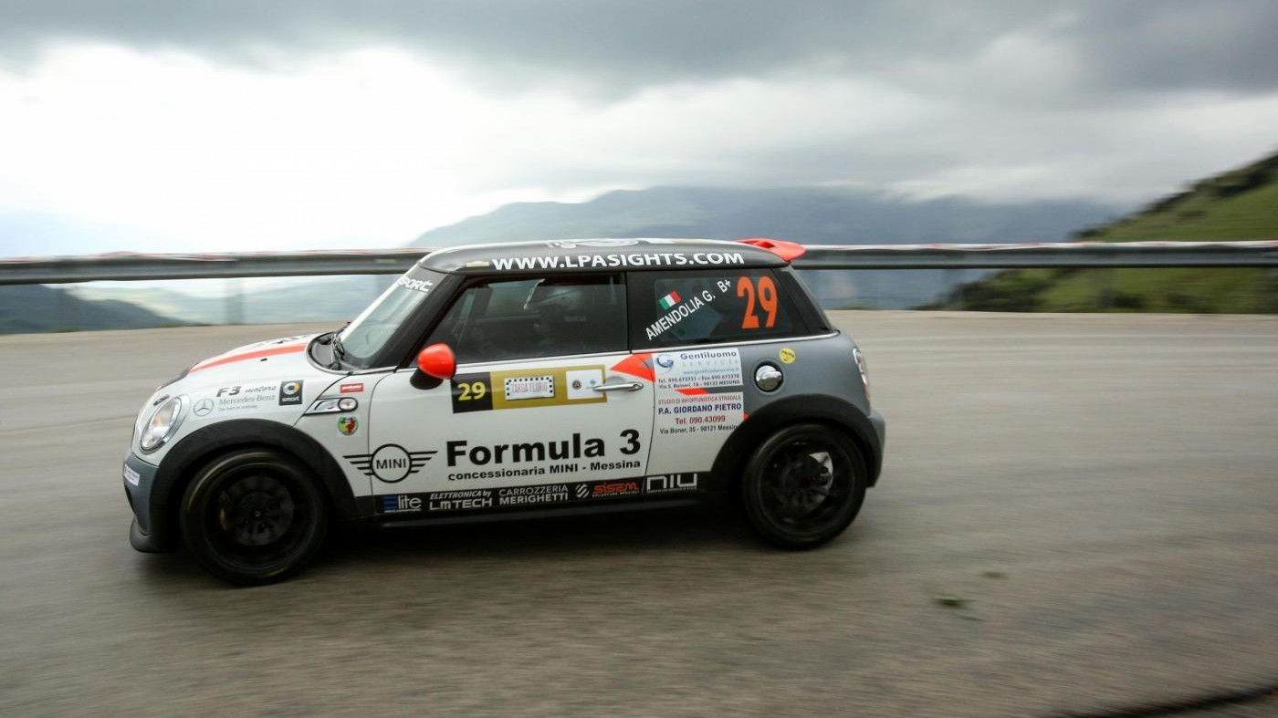 Incidente alla Targa Florio Rally: due morti, una donna ferita