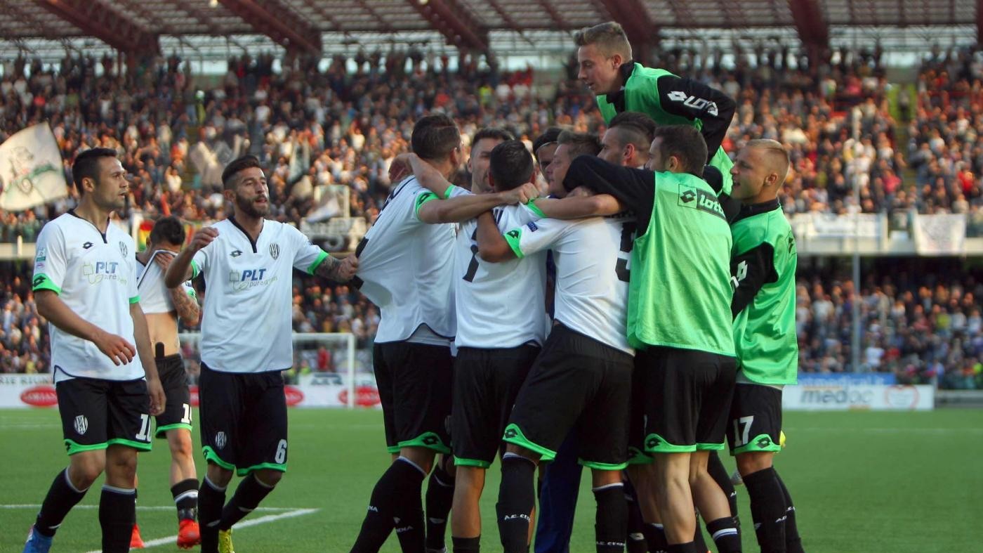 Serie B, poker del Cesena col Benevento
