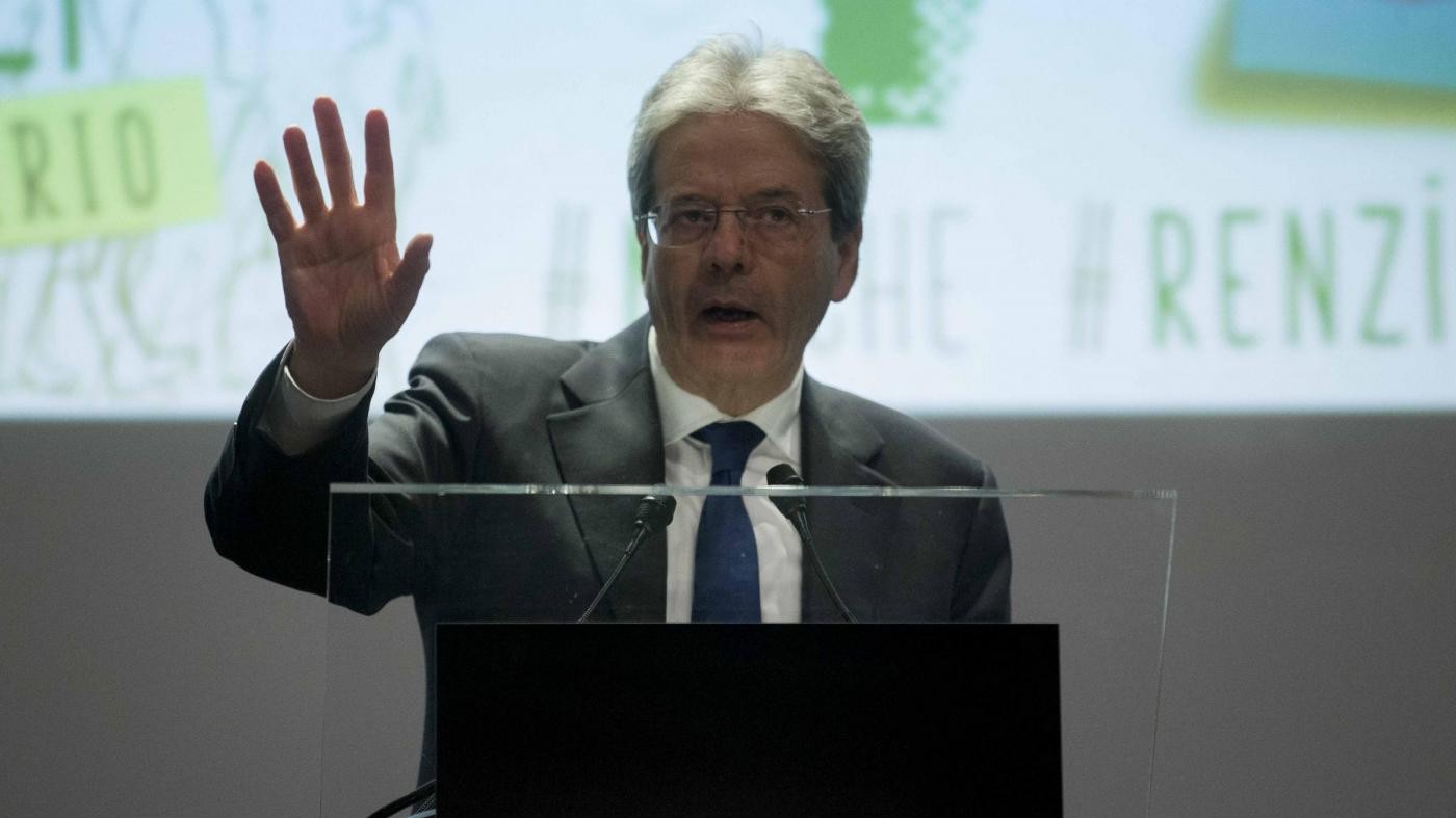 Pd, Gentiloni: Primarie non sono moda effimera, mi auguro partecipazione