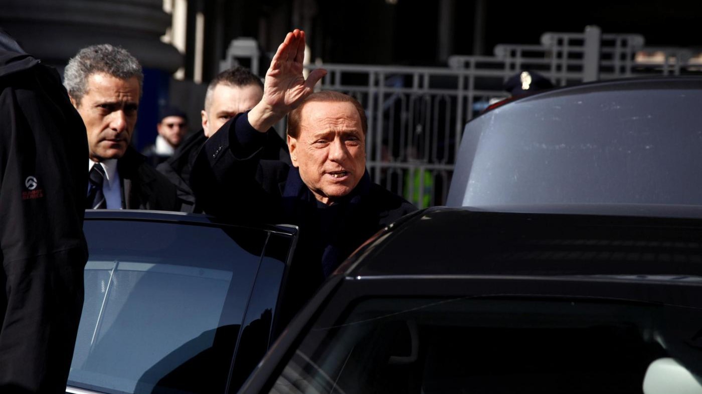 Piccolo incidente per Berlusconi: ricoverato dopo caduta a Portofino