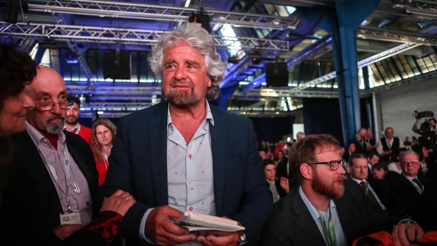 Grillo difende la ‘democrazia dei clic’: Le primarie si pagano