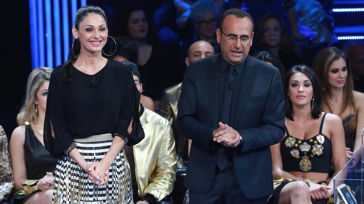 Anna Tatangelo replica alle critiche social: Non mi sono rifatta