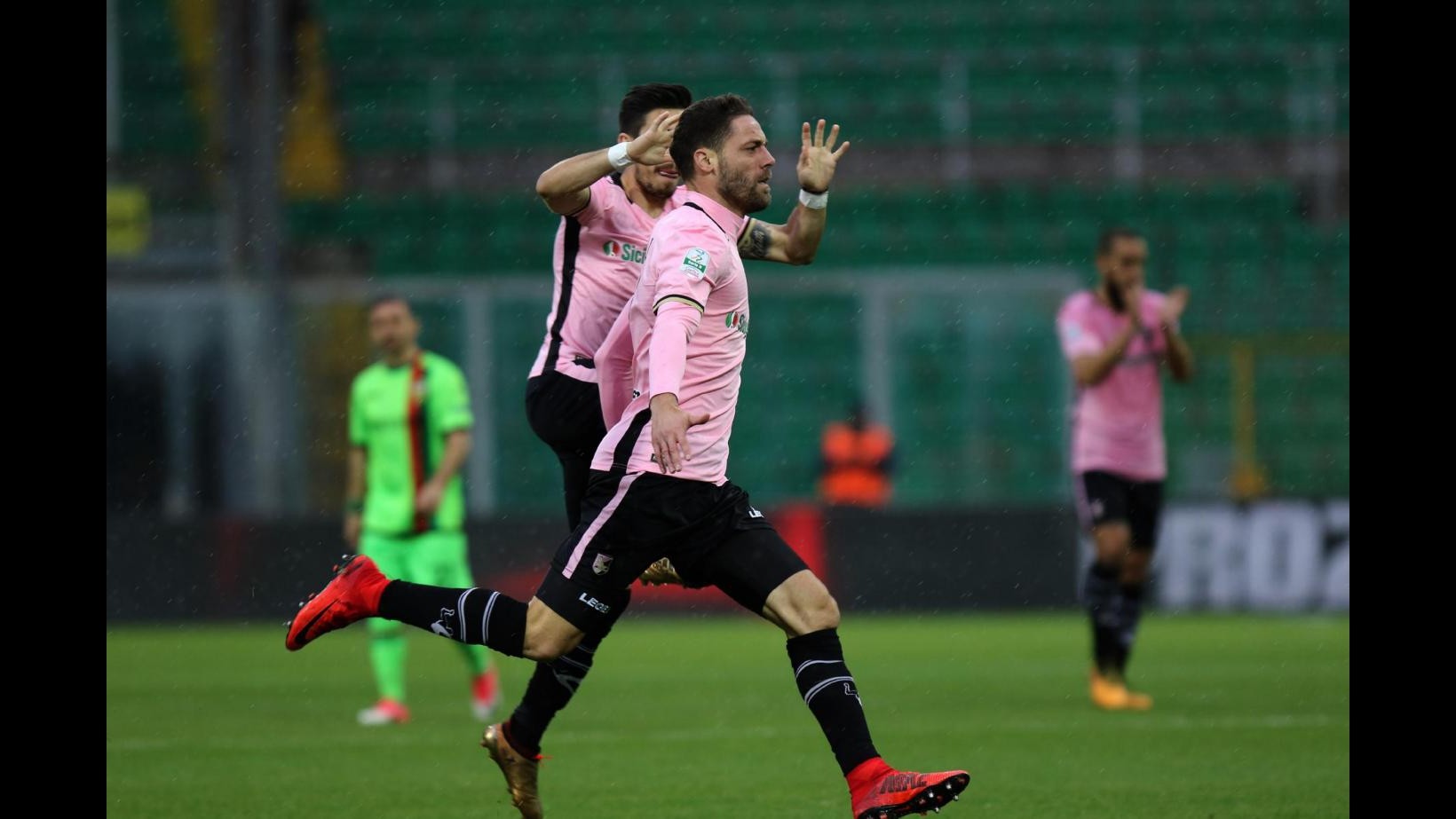 Serie B, la 19esima giornata / Il fotoracconto