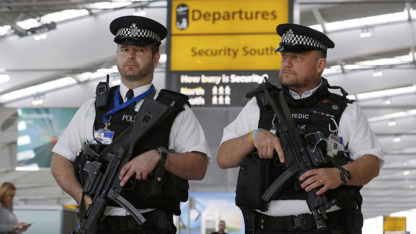 Londra, chiuso terminal 3 a Heathrow per oggetto sospetto