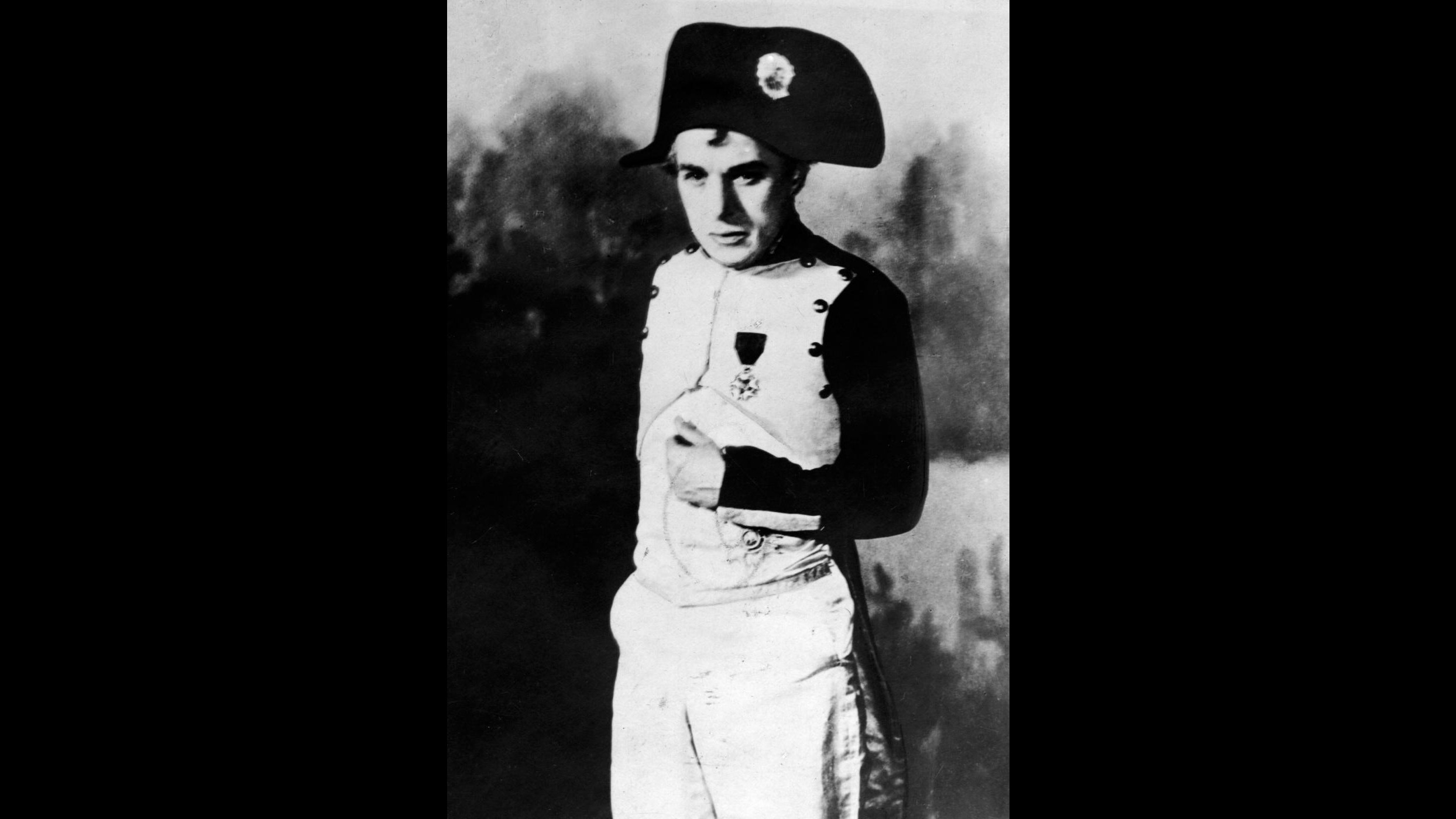 Quarant’anni senza Charlie Chaplin, le immagini del grande Charlot