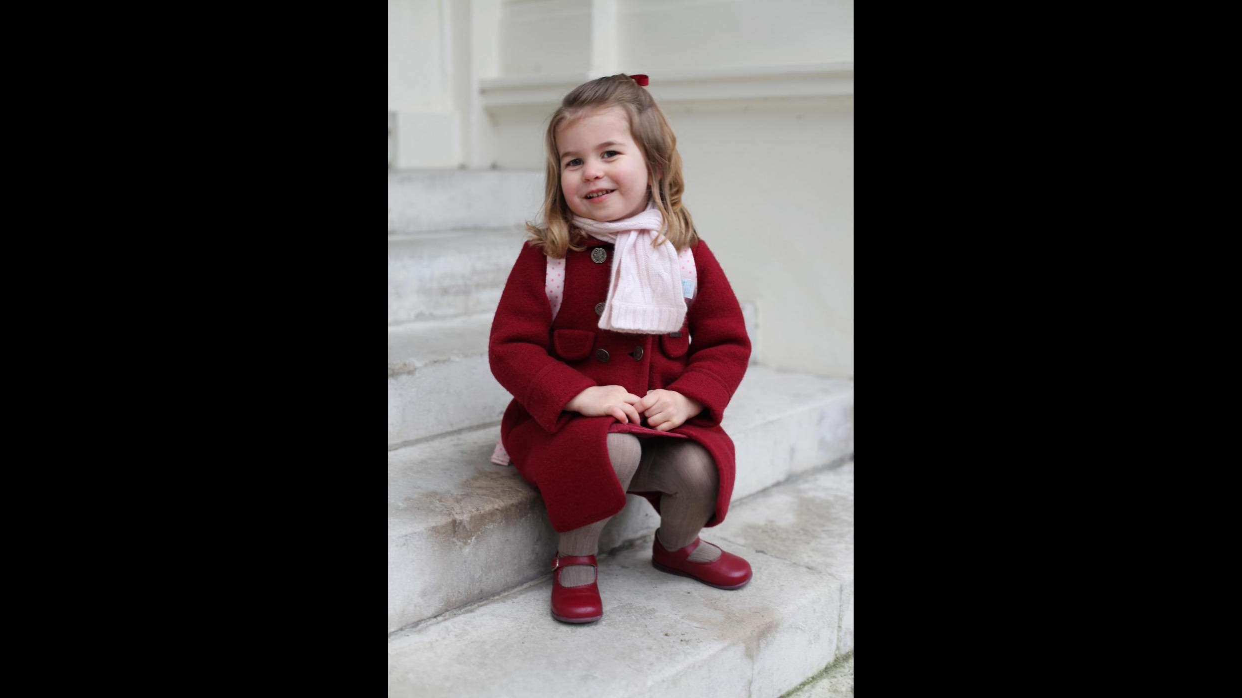 Piccoli reali crescono: primo giorno di scuola per la principessa Charlotte