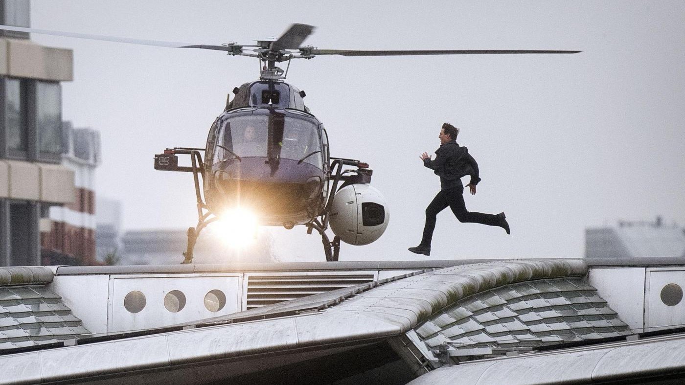 Tom Cruise inarrestabile sul set di ‘Mission Impossible 6’