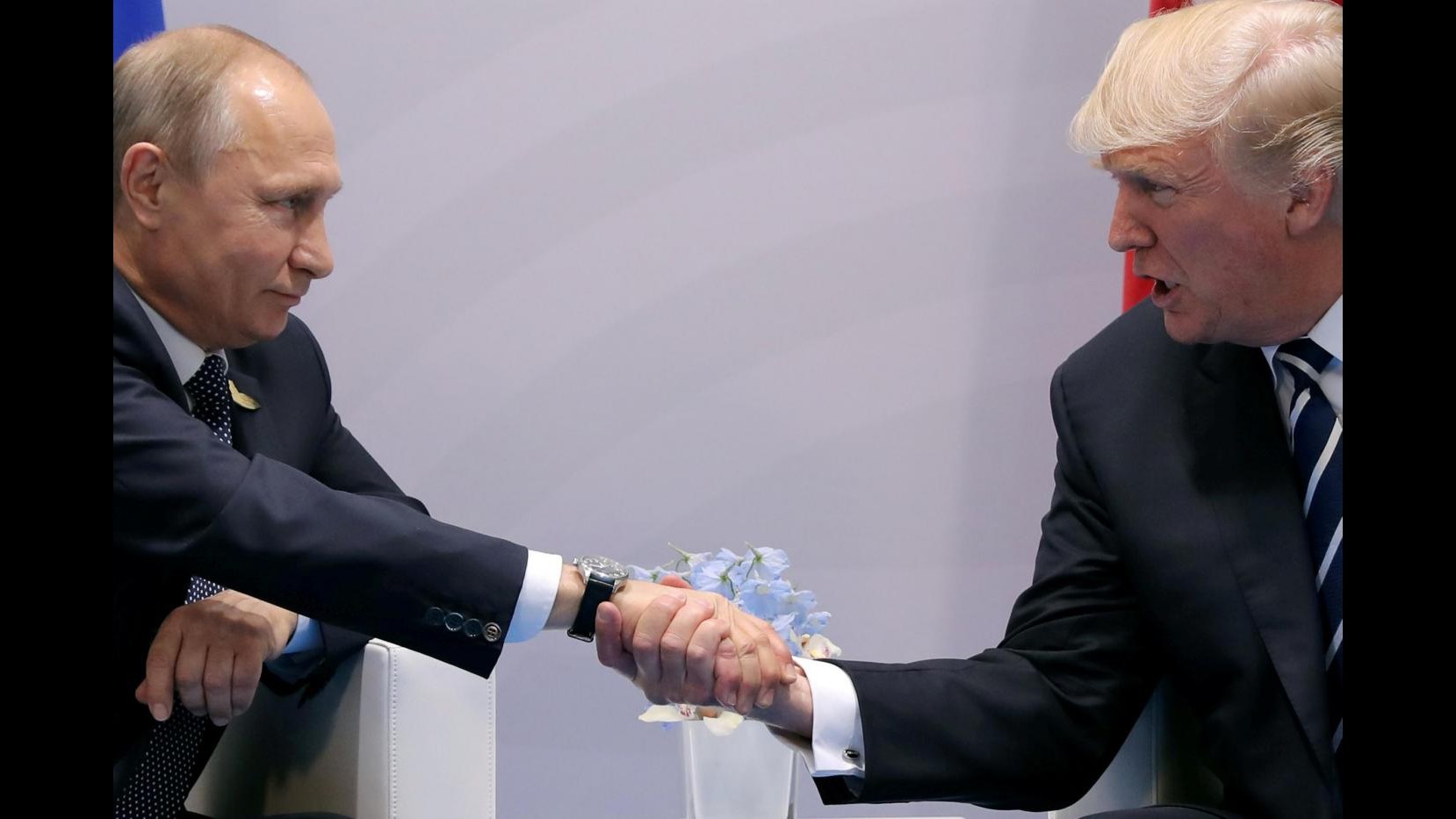 Usa, legale Trump si dimette da team di difesa su Russiagate
