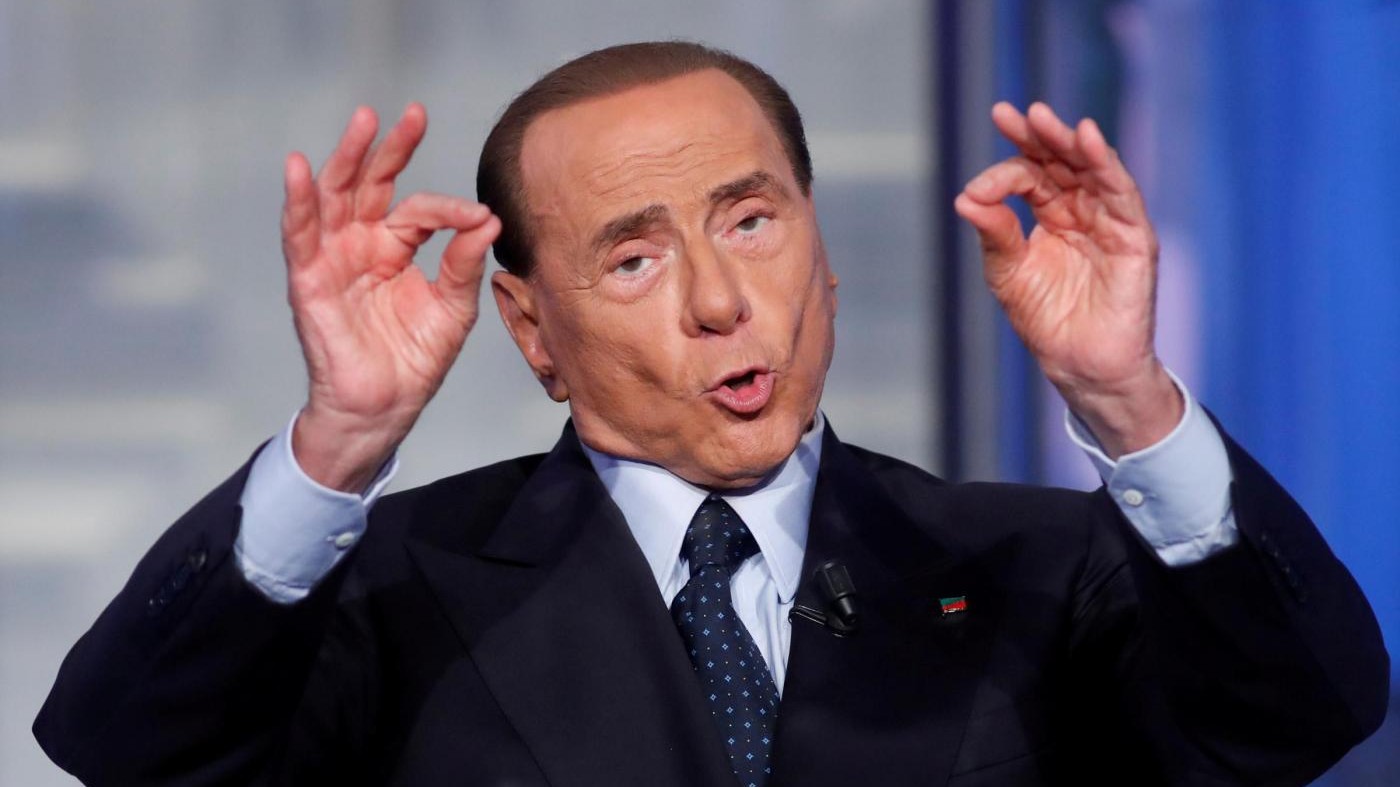 Dopo Costa se ne va Cassano. Berlusconi: “No ai traditori in FI”