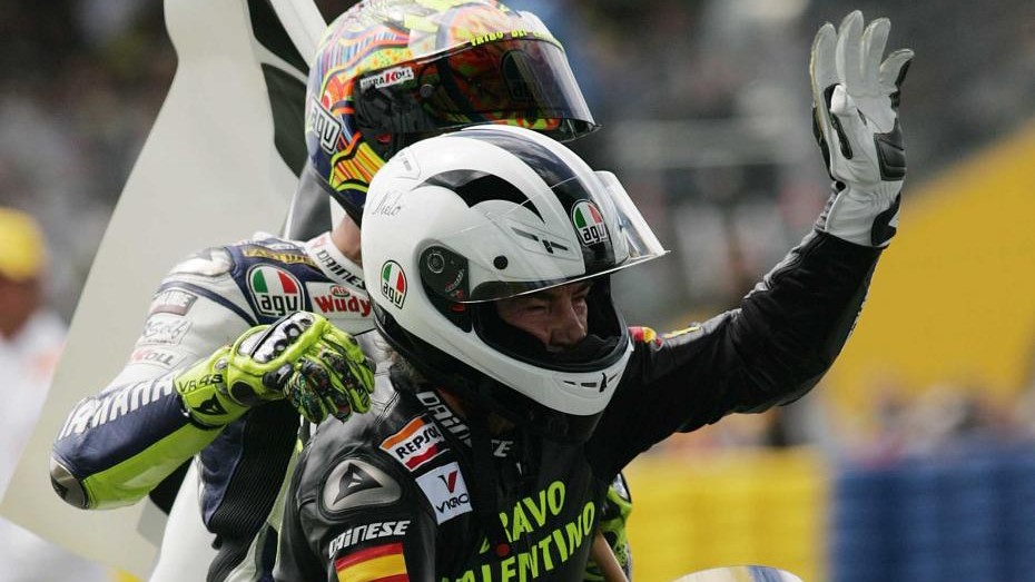 Ex campione di motociclismo Nieto gravissimo dopo incidente in quad