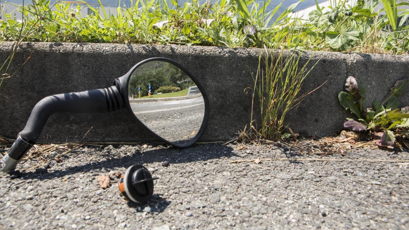 Istat, diminuiscono le vittime della strada: giovani i più colpiti
