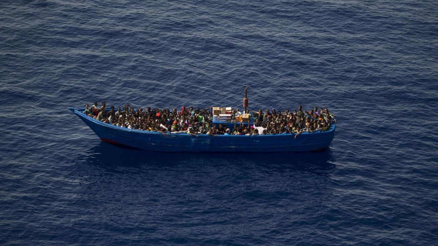 Cipro, fermata nave anti-Ong per traffico esseri umani