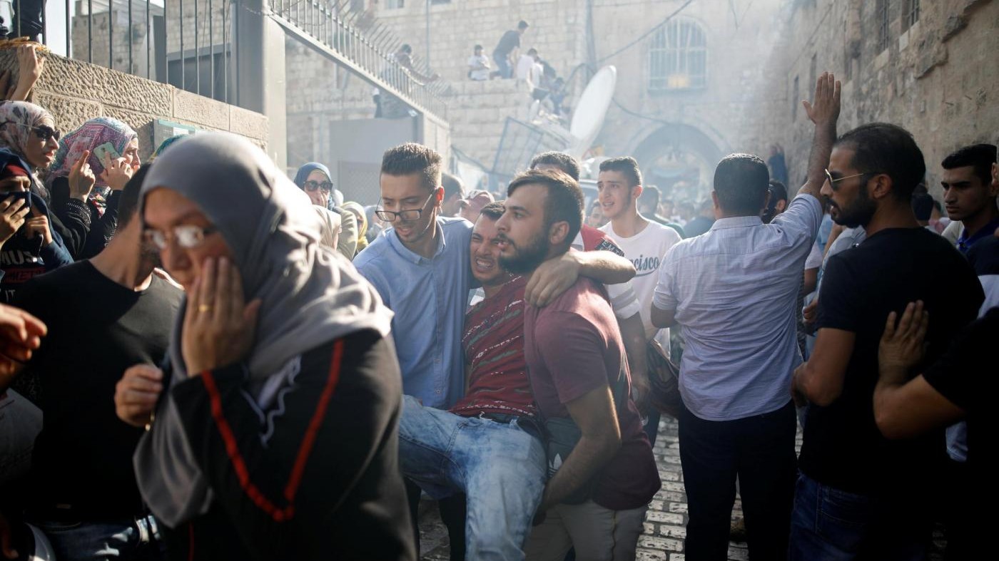 Israele ritira controlli su Spianata: ancora scontri e feriti