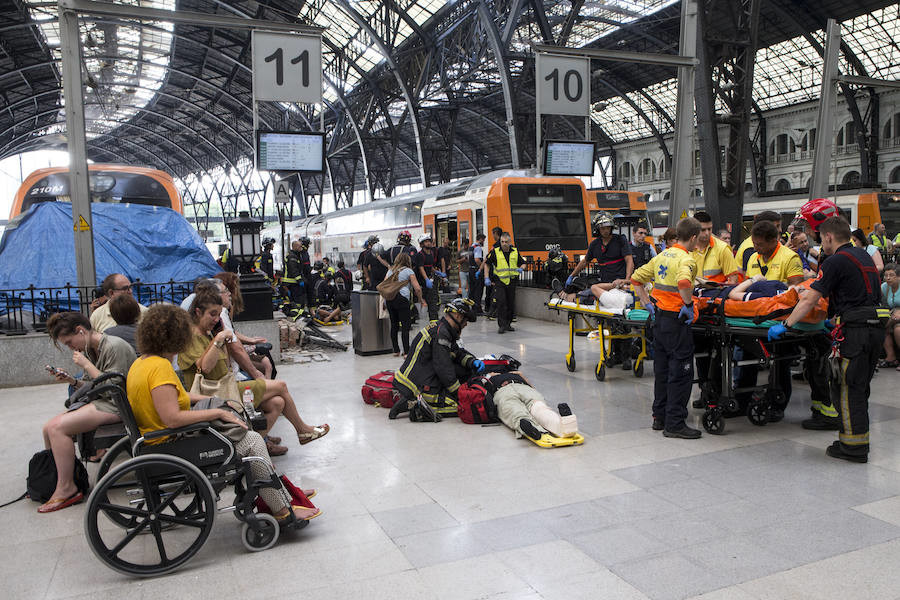 Spagna, incidente treno a Barcellona: 48 feriti, 5 sono gravi