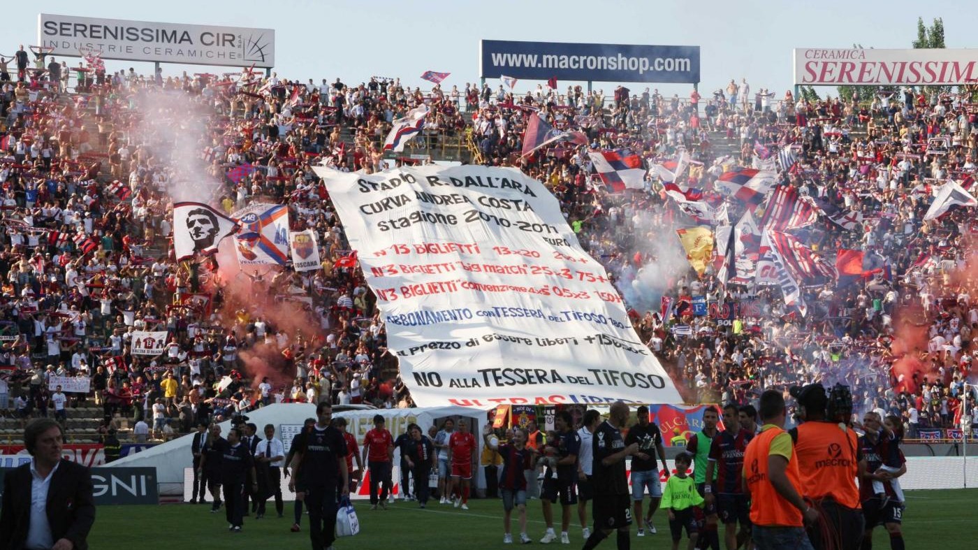Tessera del tifoso, sarà abolita. Torneranno le biglietterie
