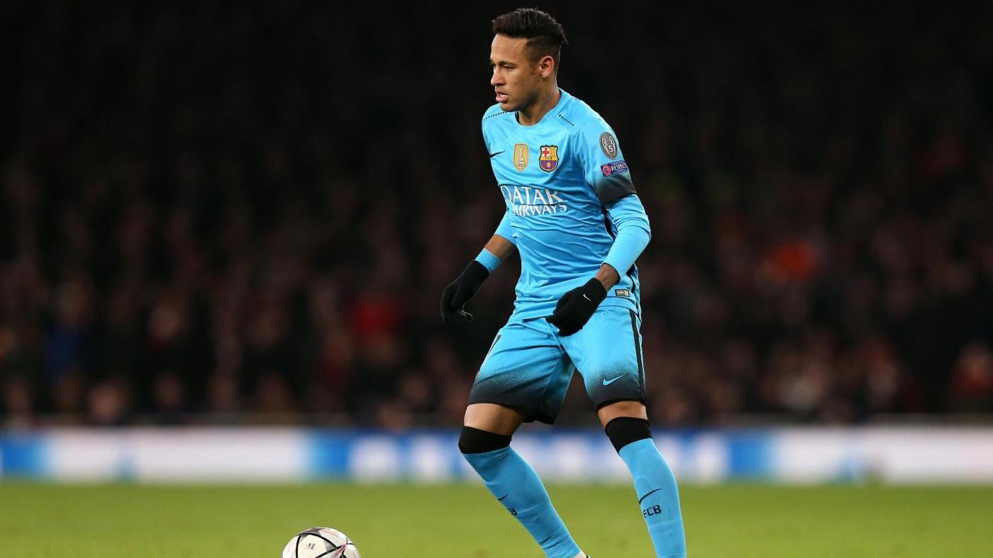 Neymar ha firmato con il Paris Saint Germain, resterà fino al 2022