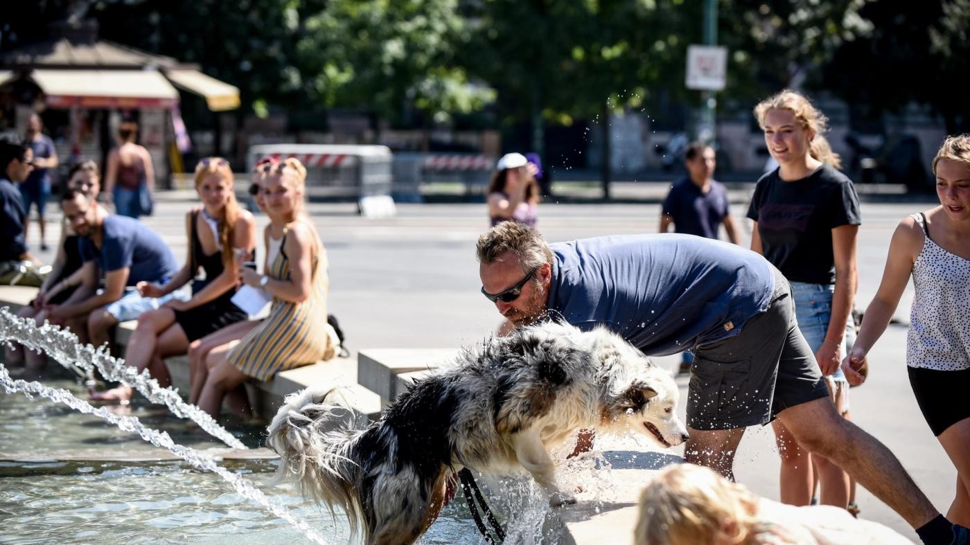 Caldo, afa record fino a 43 gradi: temperature giù da domani al Nord