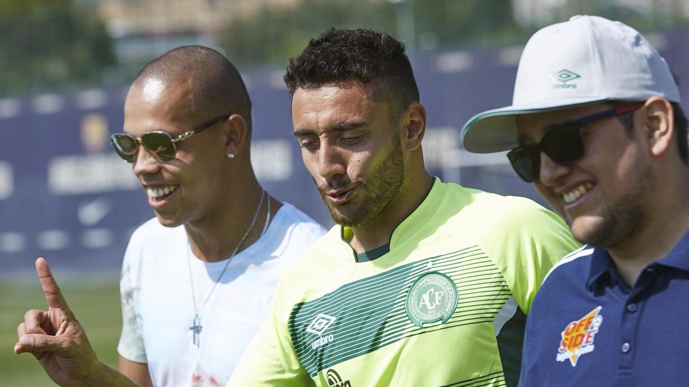Barça-Chapecoense, entra il superstite: la commozione del Camp Nou