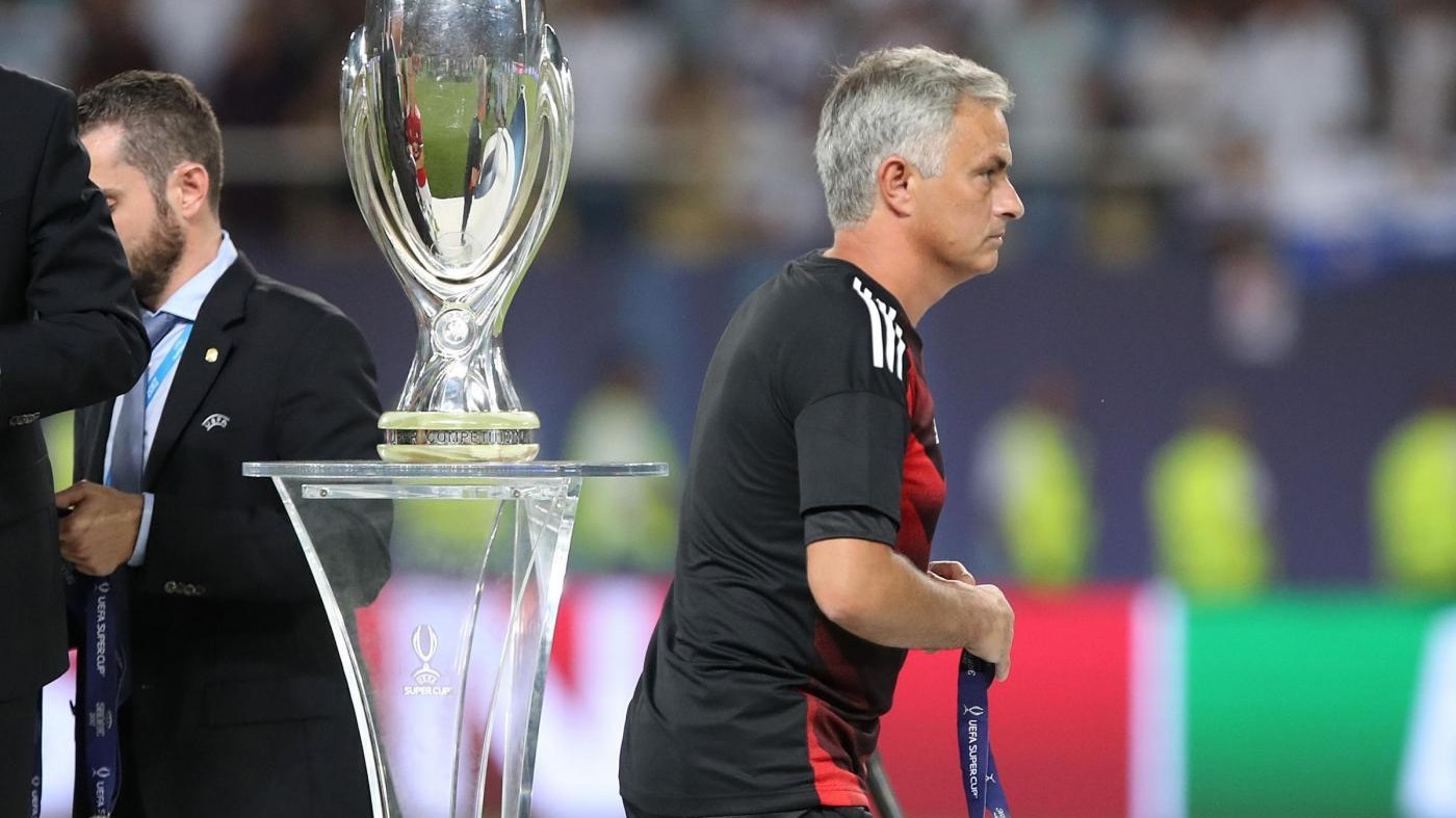 Supercoppa, Mou contro Rocchi e Uefa: Con Var 1-0 Real annullato