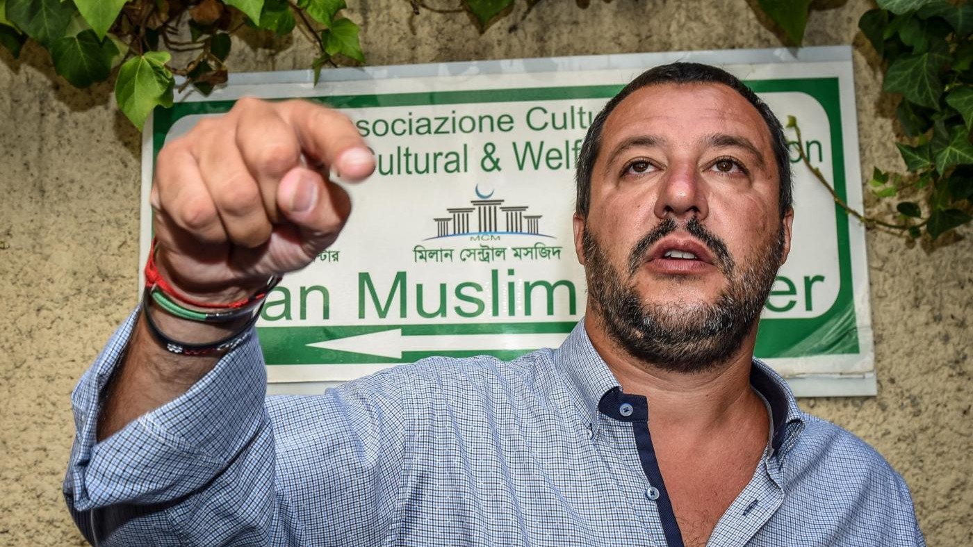 Attentato a Barcellona, le reazioni della politica italiana. Salvini: “Niente pietà per questi vermi”