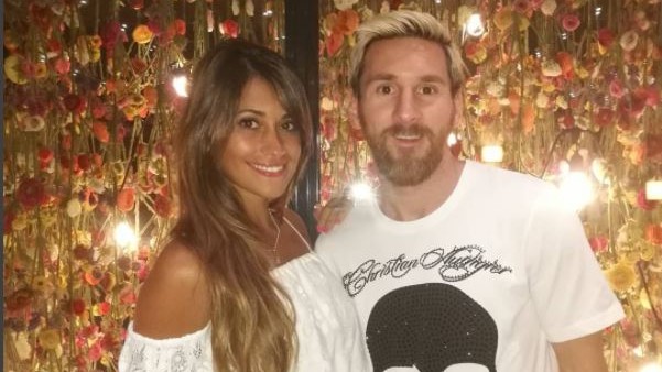 Messi si sposa: le nozze il 30 giugno a Rosario