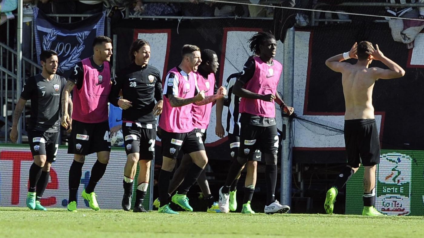 FOTO Serie B, il Frosinone non va oltre l’1-1 con l’Ascoli
