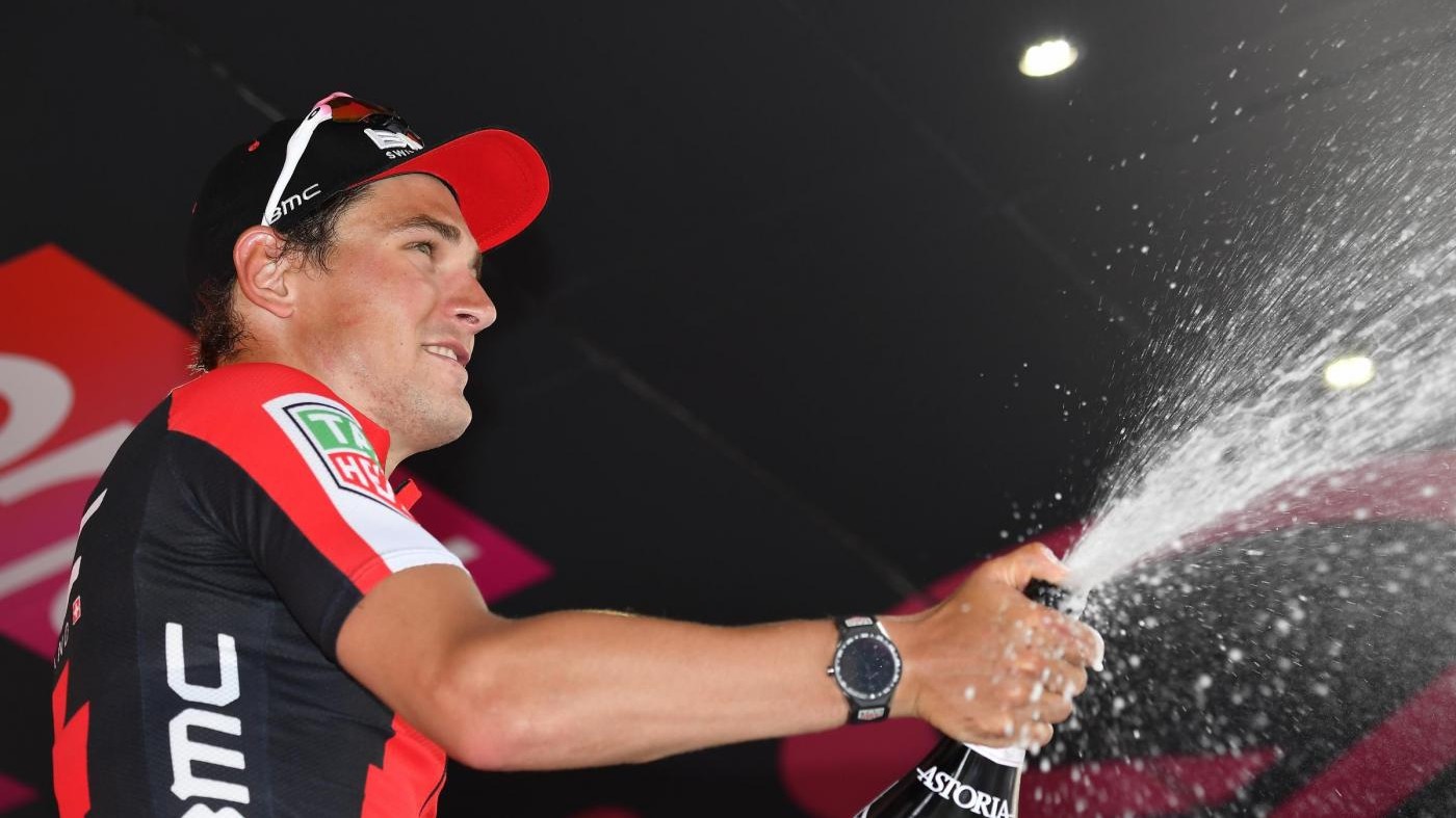 Giro, sesta tappa a Dillier: Jungels resta in maglia rosa