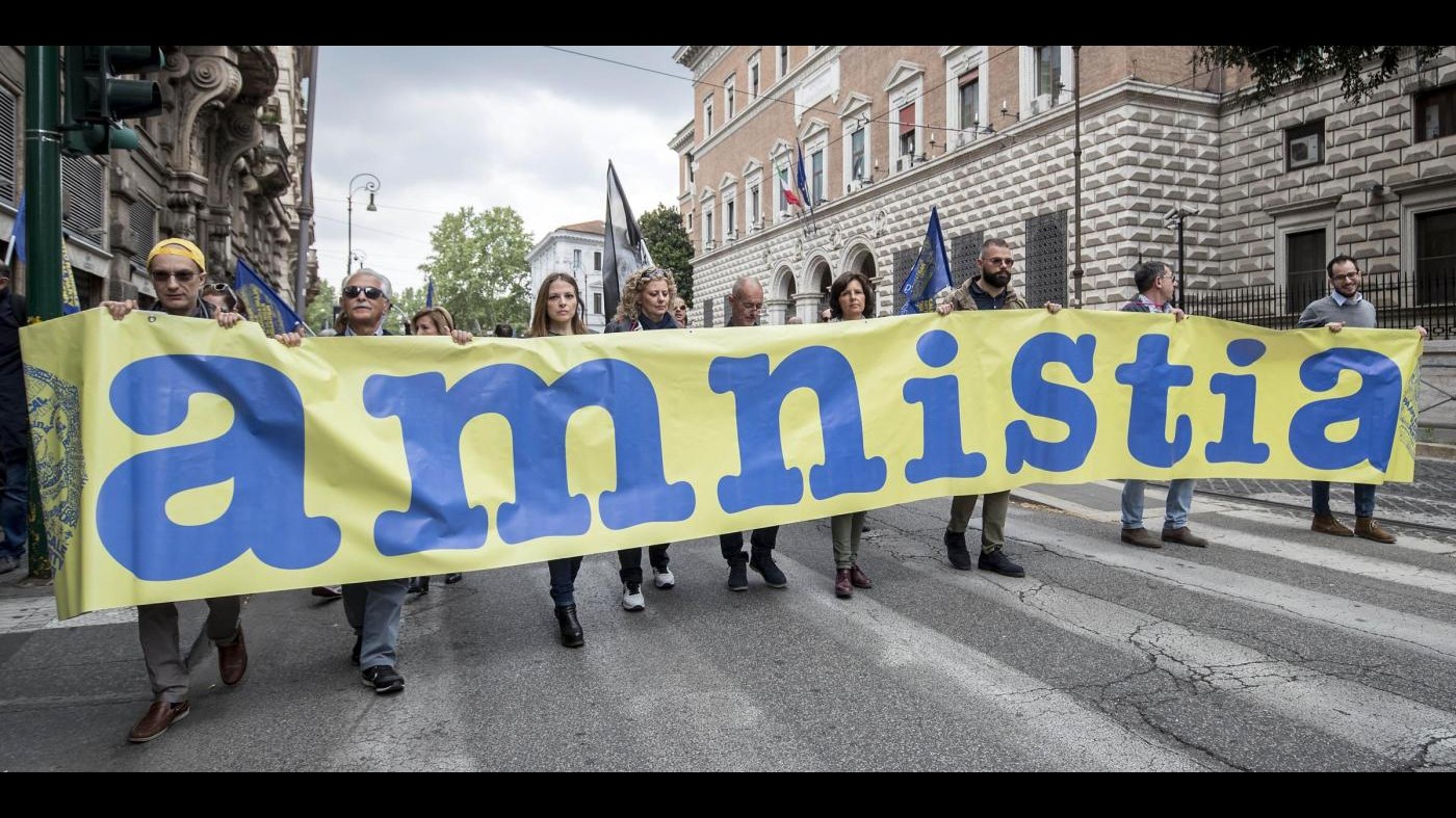 FOTO Marcia per l’amnistia dal Partito Radicale a Roma