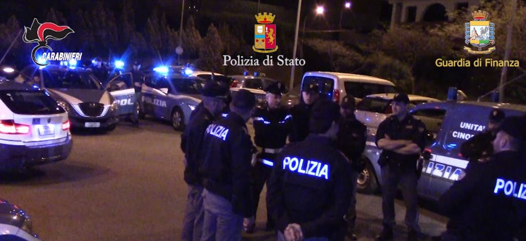 ‘Ndrangheta, affari sui migranti a Isola Capo Rizzuto: 68 arresti