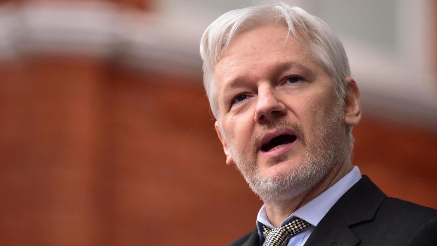 Assange, ritirate accuse di stupro. E lui: Non perdono, né dimentico