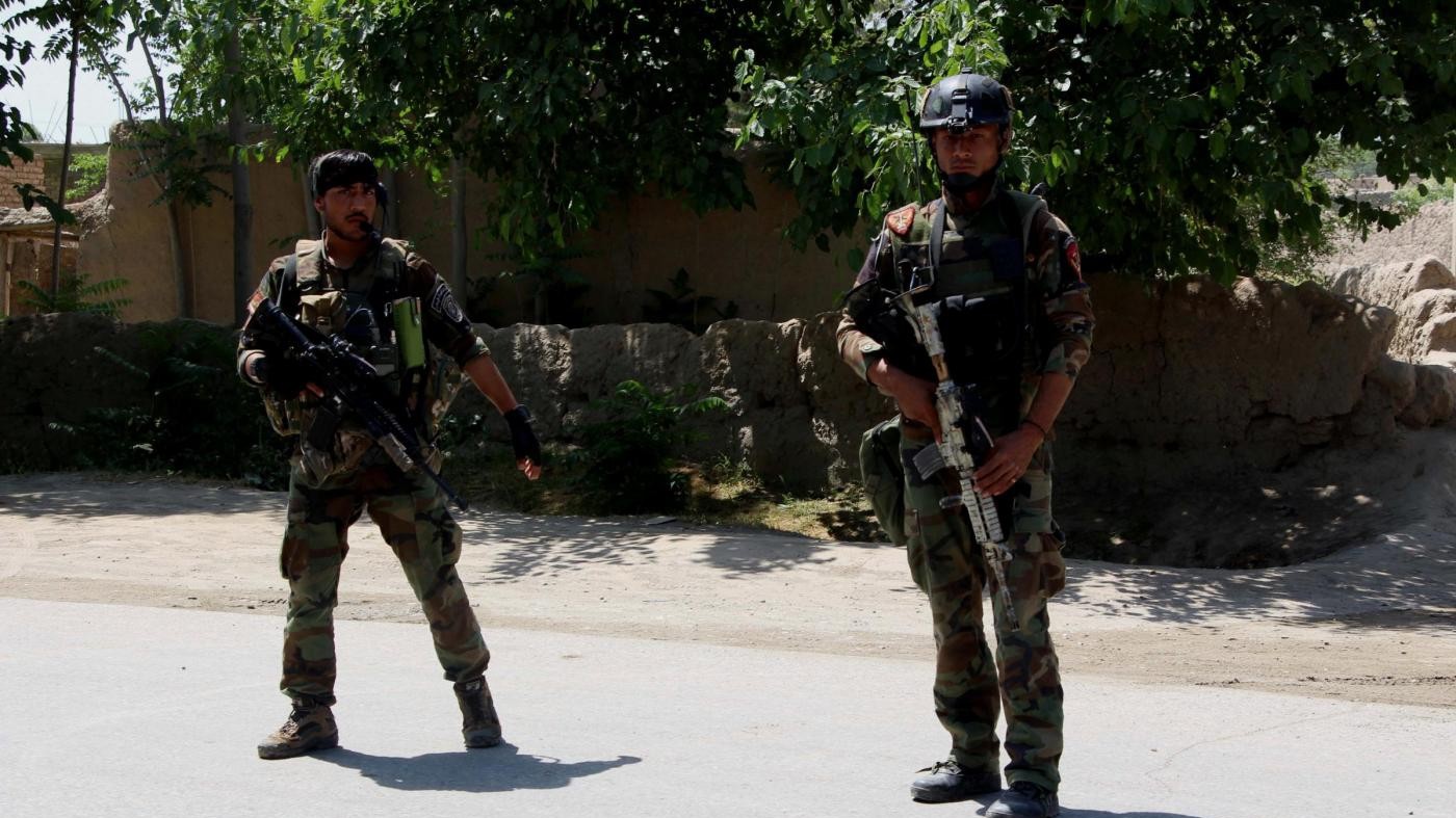 Aghanistan, imboscata dei talebani: uccisi venti poliziotti