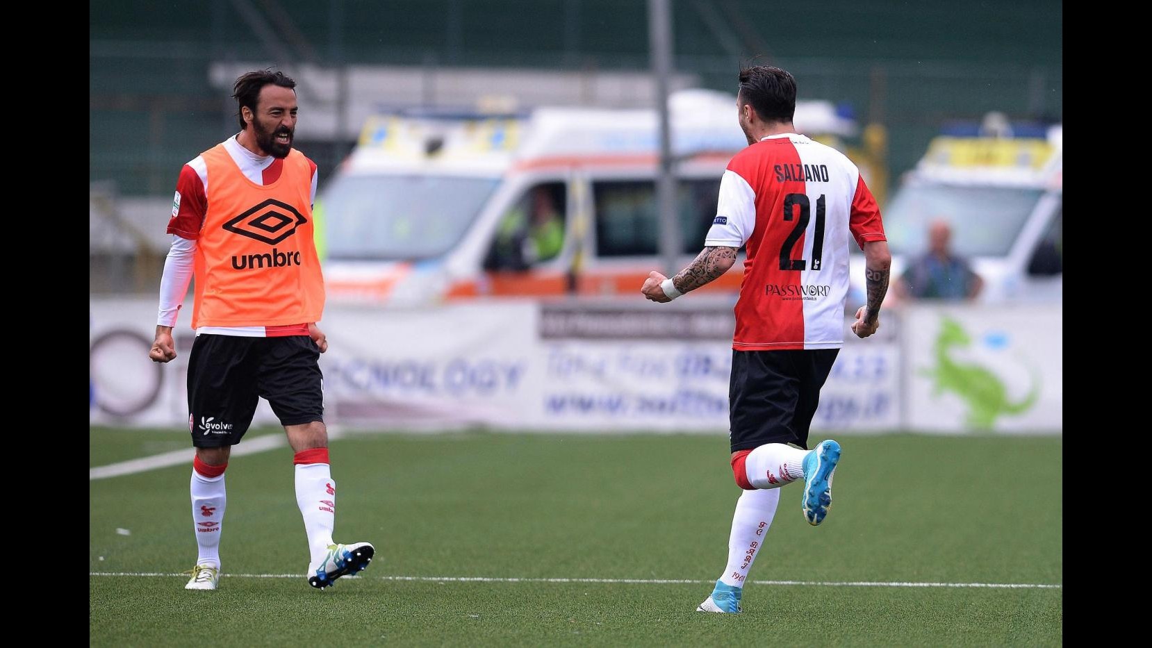 Serie B: Avellino-Bari 1-1