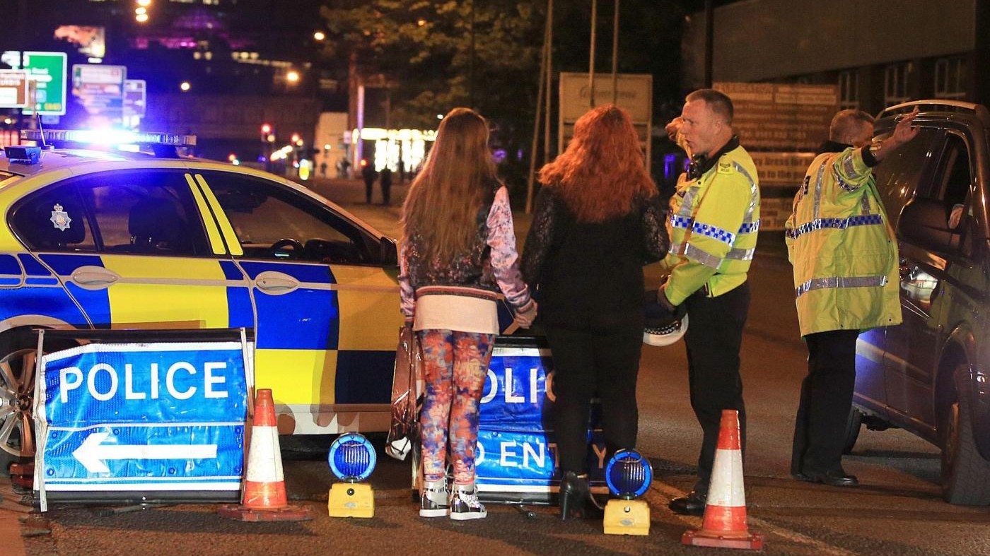 Manchester, ancora 8 dispersi: madre lancia appello per figlia 15enne
