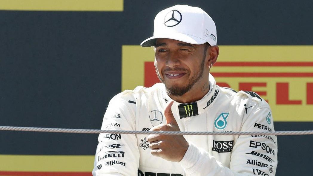 Hamilton: Cosa ammiro di Vettel? La sua Ferrari, è impressionante