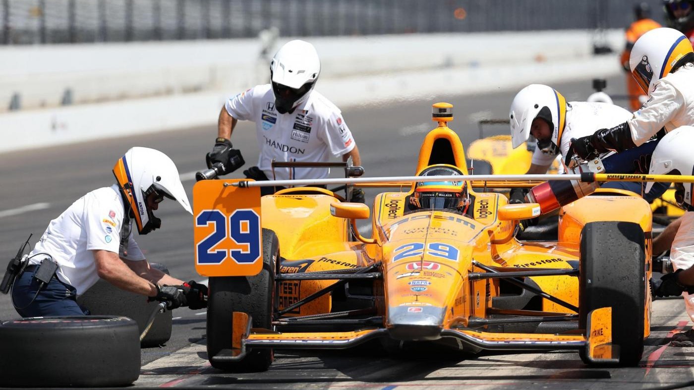 500 Miglia di Indianapolis: Alonso si ritira per rottura del motore