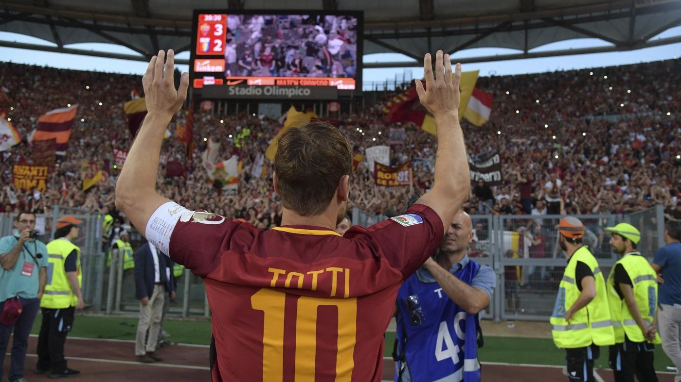 Zeman: Non è stato Totti a decidere. Oggi tragedia, non festa