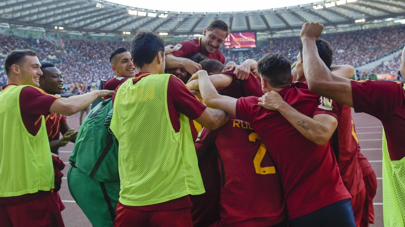 FOTO La Roma batte il Genoa e chiude al secondo posto
