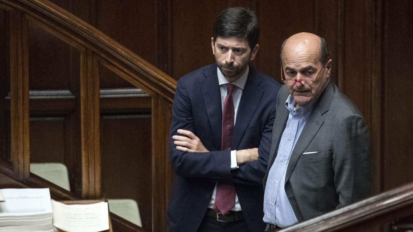 Manovra, da Mdp no alla fiducia. Speranza attacca i voucher