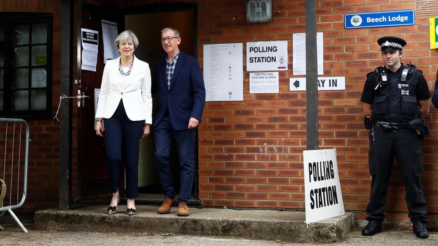 FOTO Elezioni in Regno Unito, i leader alle urne