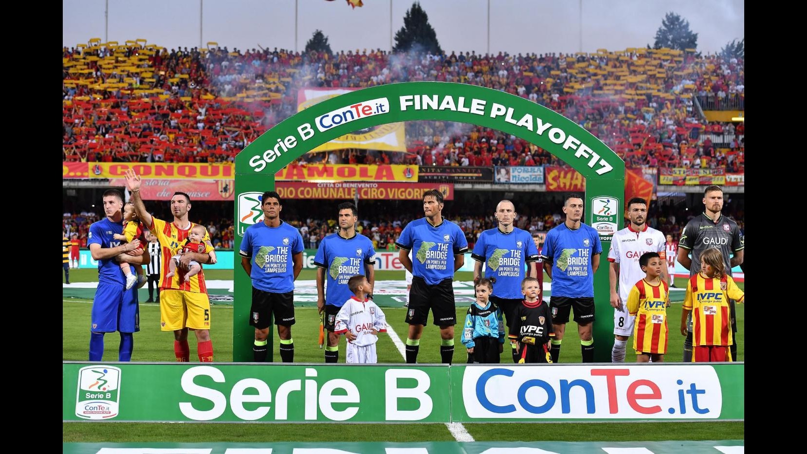 Storica promozione in A per il Benevento: 1-0 al Carpi