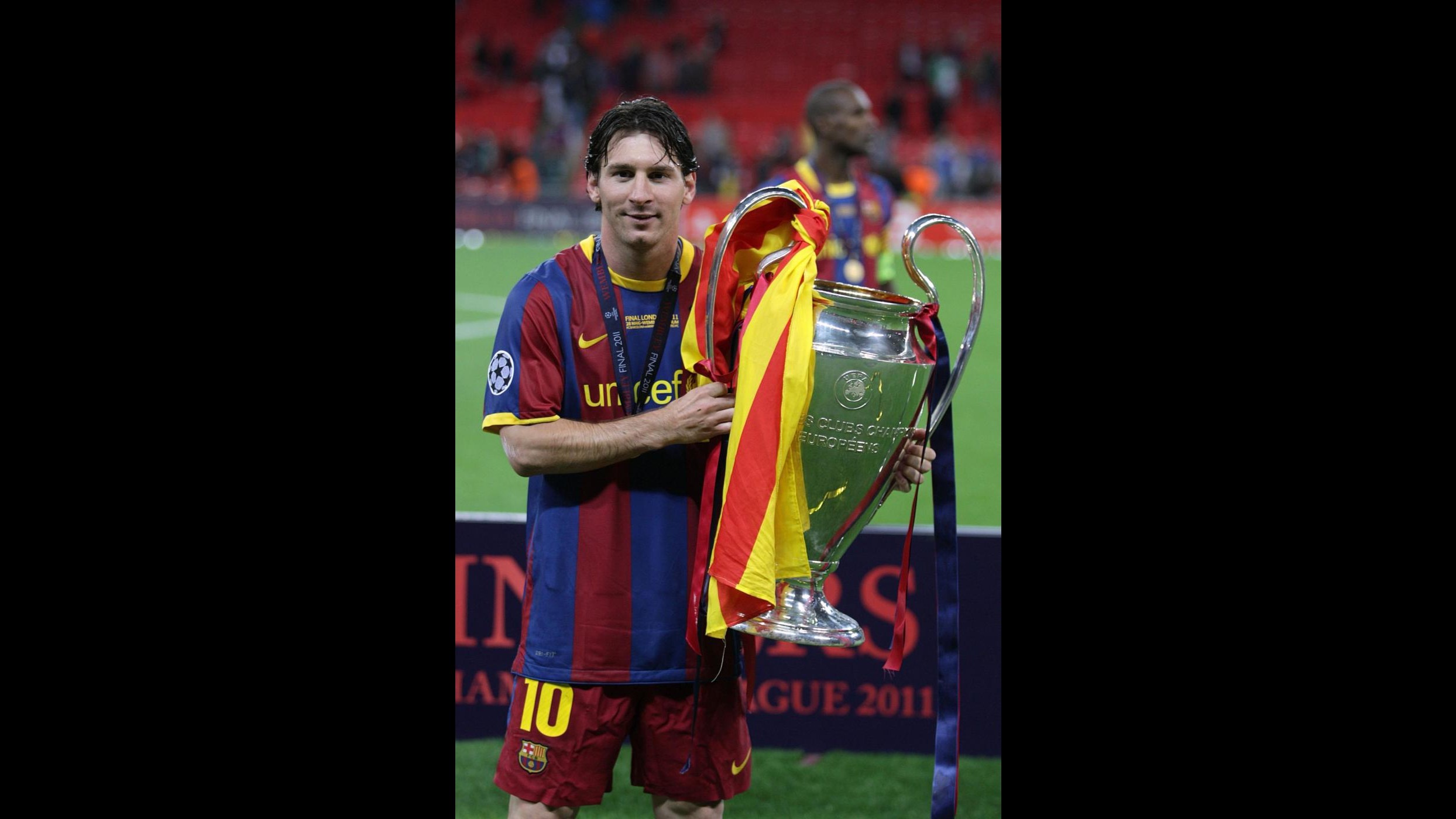 FOTO Auguri a Messi, il fuoriclasse del Barça compie 30 anni