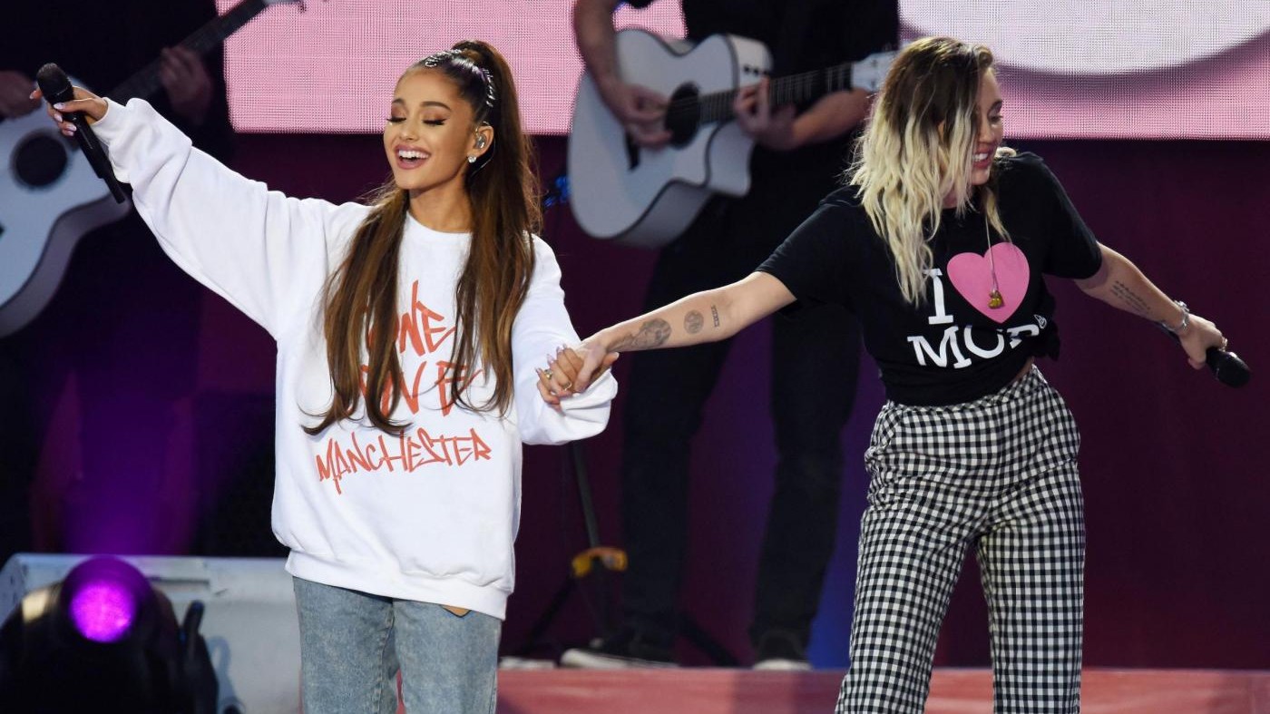 One Love Manchester, in 50mila allo show di Ariana Grande e Co. - LaPresse