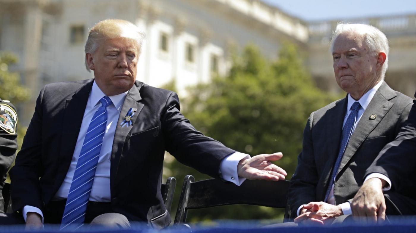 Russiagate, tensioni con Trump: Sessions pronto a dimettersi