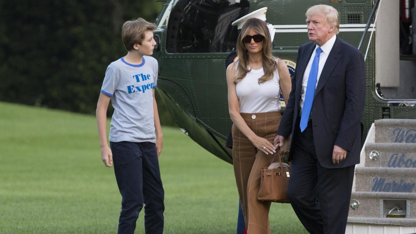 Melania e Barron Trump si sono trasferiti alla Casa Bianca