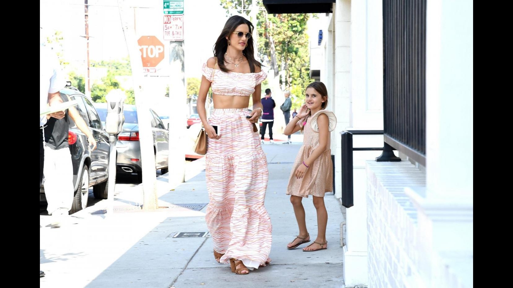 Tale madre, tale figlia: Anja compie 9 anni ed รจ una mini Alessandra Ambrosio