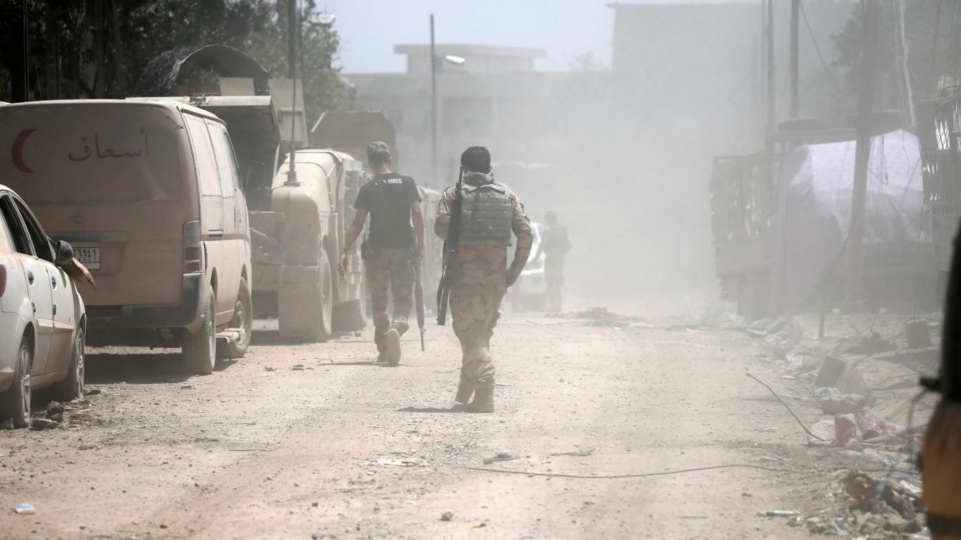 Iraq, truppe governative lanciano assalto alla città vecchia di Mosul