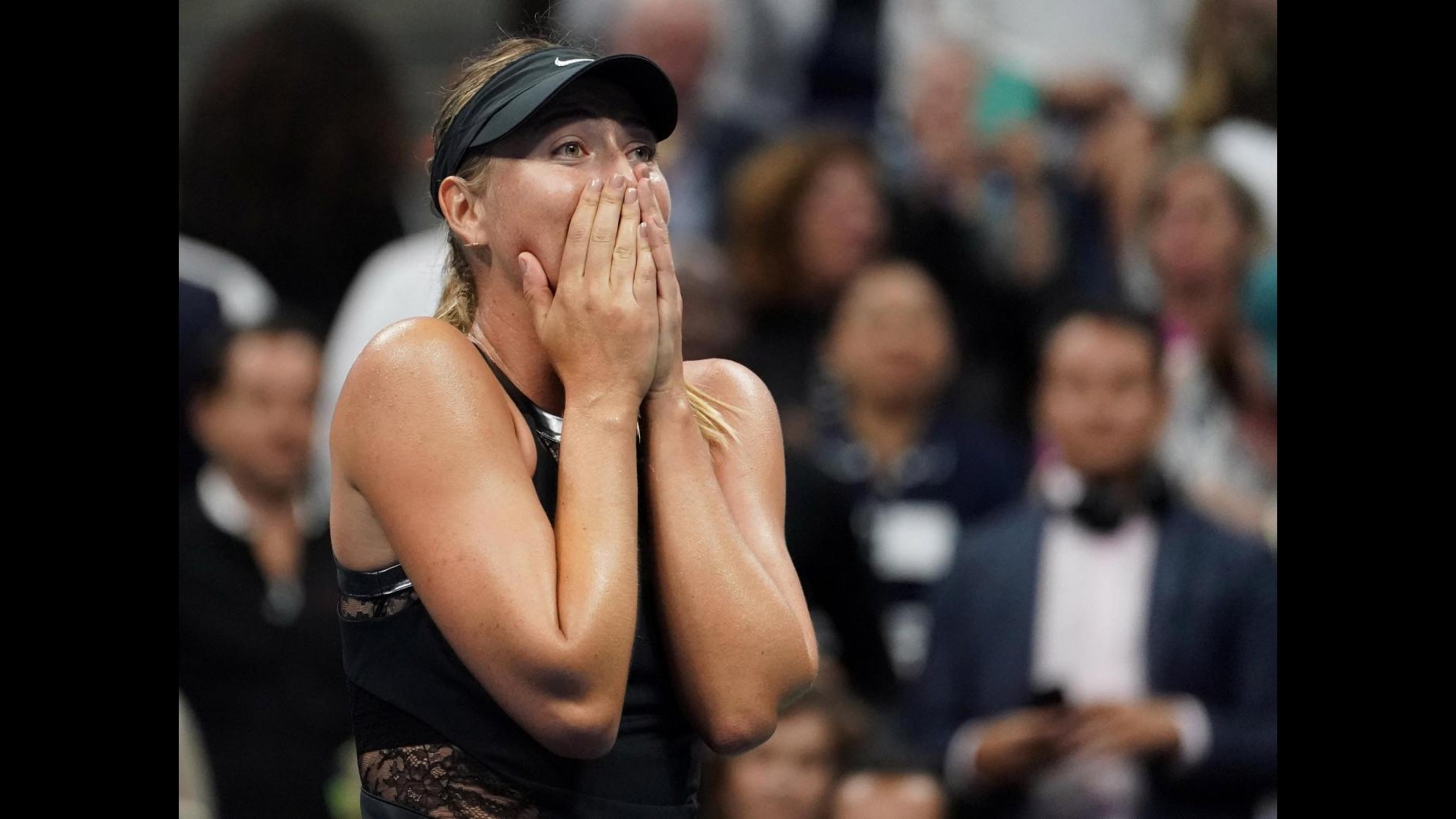 Tennis, Us Open: Sharapova doma Halep 2-1, avanti anche Wozniacki