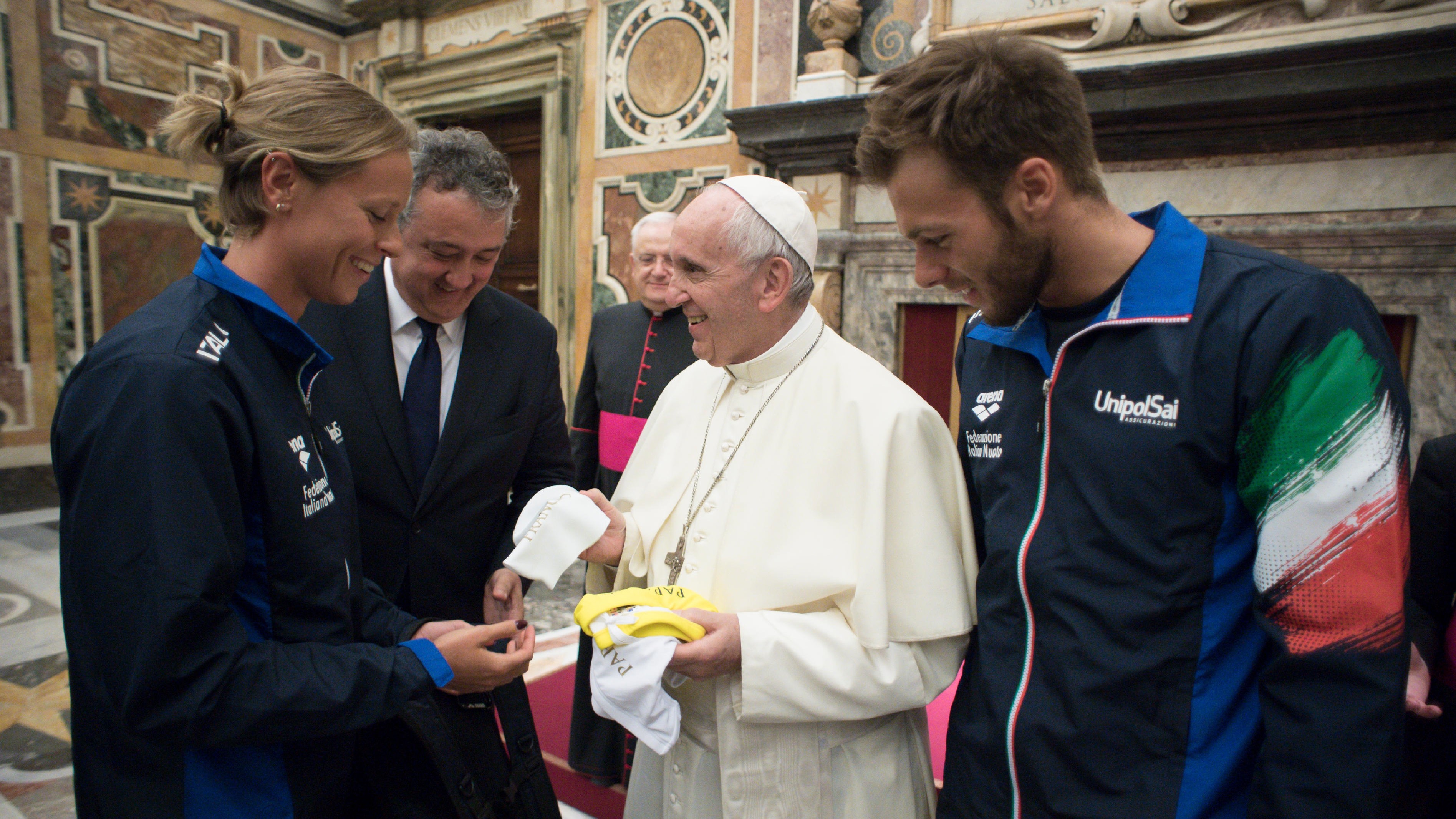 Nuoto, Papa Francesco riceve atleti Sette Colli: L’acqua è vita