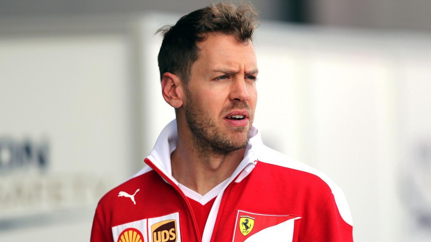 Vettel nei guai: rischia una sanzione per il contatto con Hamilton
